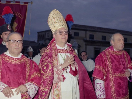 S.E. Mons. Emanuele Catarinicchia è entrato nella luce della Risurrezione di Cristo